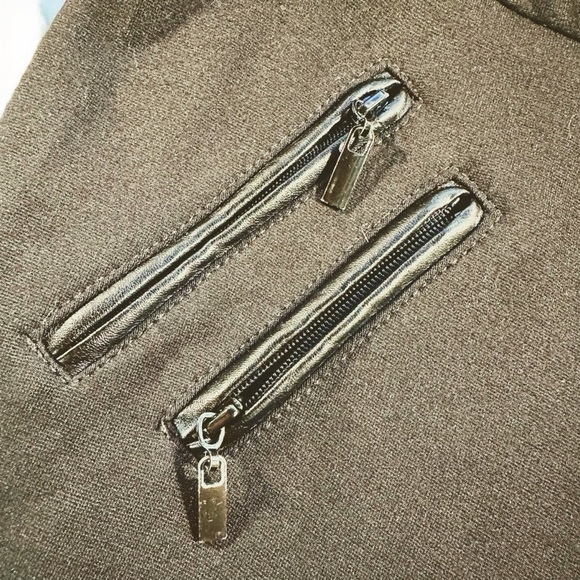 Caché Vintage Y2K Black Zipper Detail Ponte Slim Pants Size 4 - Picture 4 of 10